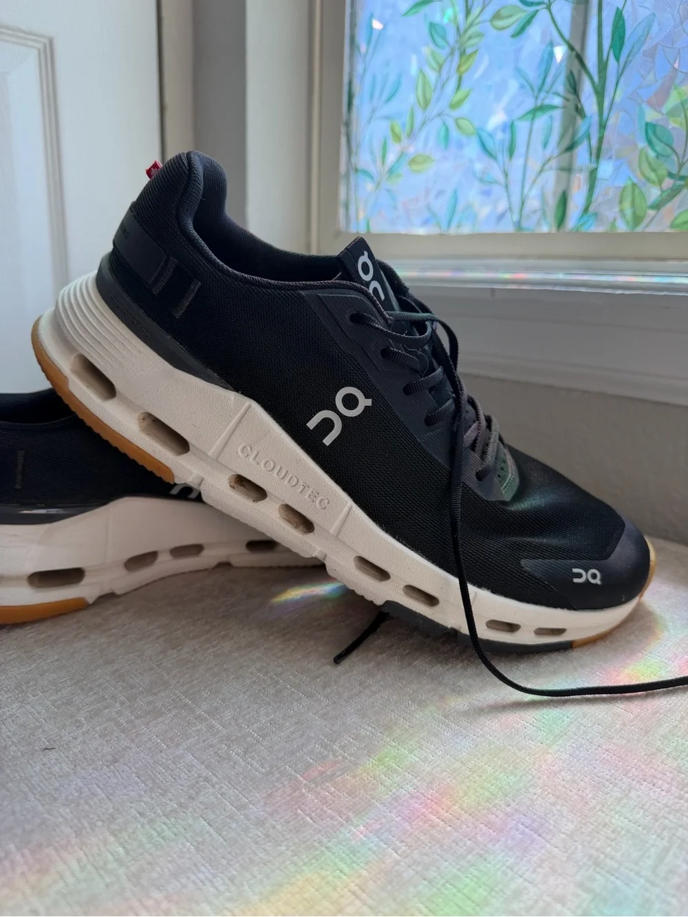 On Cloudnova Form 2 CloudTec Women’s Black Ivory Athletic Shoes Size 9